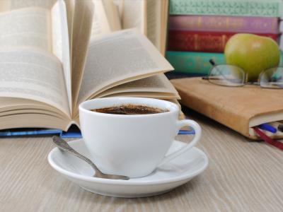 Kaffekop og bøger
