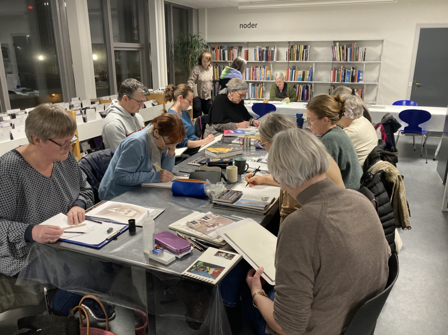 Tegneaften på Ringkøbing Bibliotek. Foto: Sofie Torp Hansen